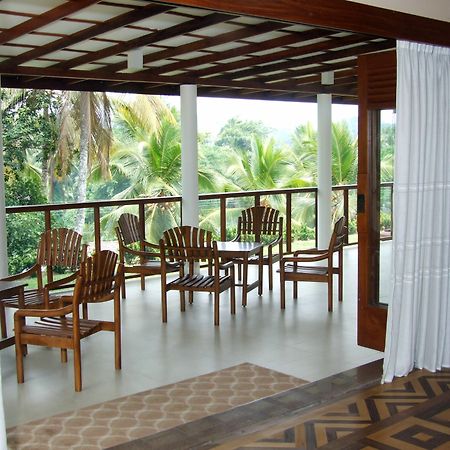 Serene Villa Ratnapura Exterior photo